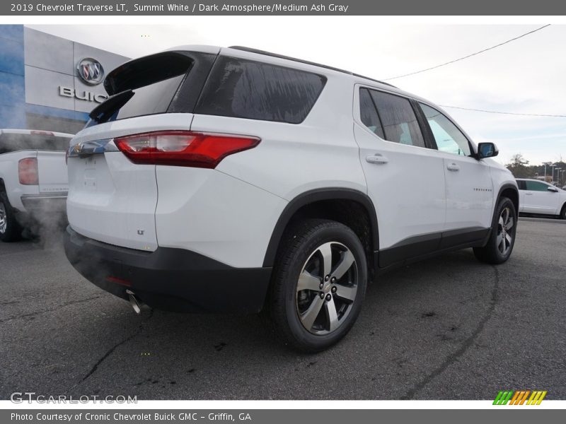 Summit White / Dark Atmosphere/Medium Ash Gray 2019 Chevrolet Traverse LT