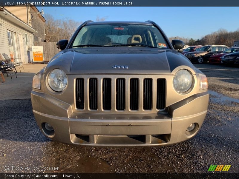 Light Khaki Metallic / Pastel Pebble Beige 2007 Jeep Compass Sport 4x4