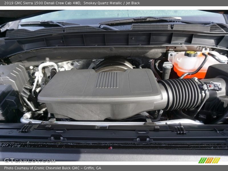 Smokey Quartz Metallic / Jet Black 2019 GMC Sierra 1500 Denali Crew Cab 4WD