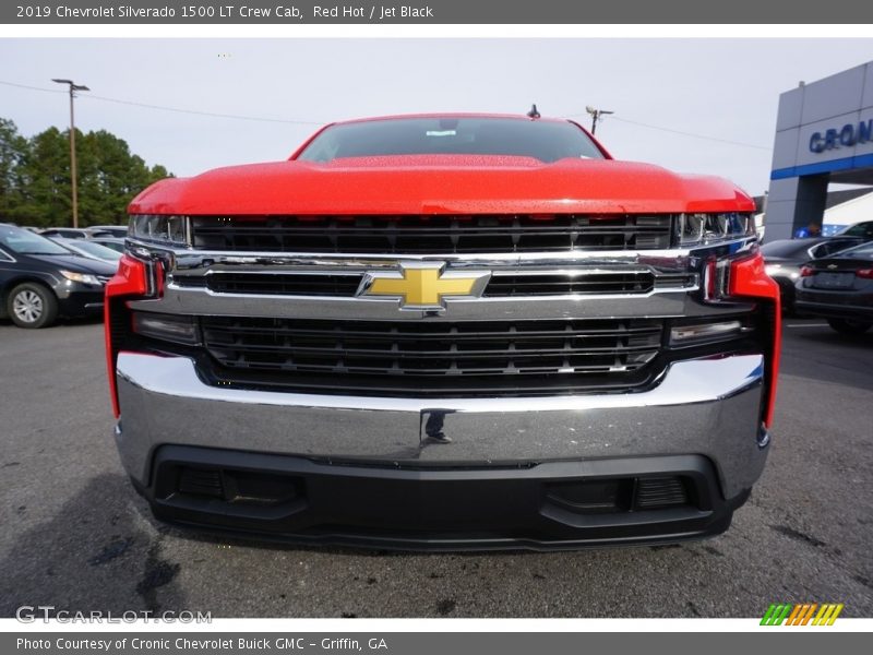 Red Hot / Jet Black 2019 Chevrolet Silverado 1500 LT Crew Cab