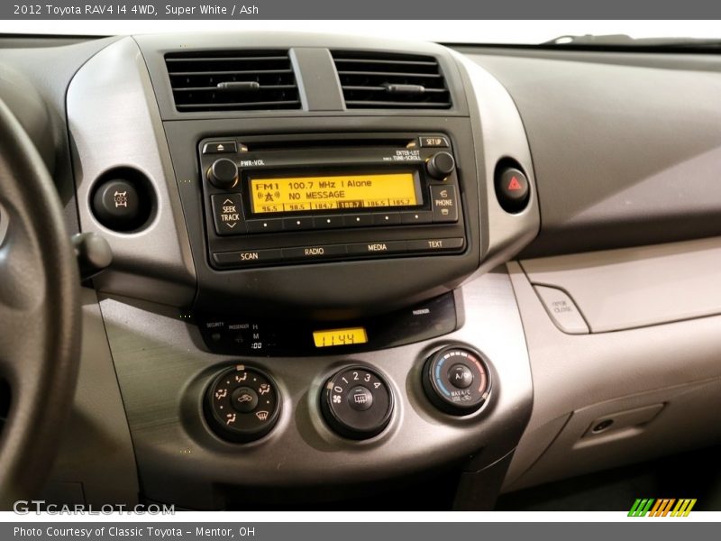 Super White / Ash 2012 Toyota RAV4 I4 4WD