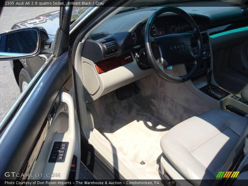 Brilliant Black / Gray 1995 Audi A6 2.8 quattro Sedan