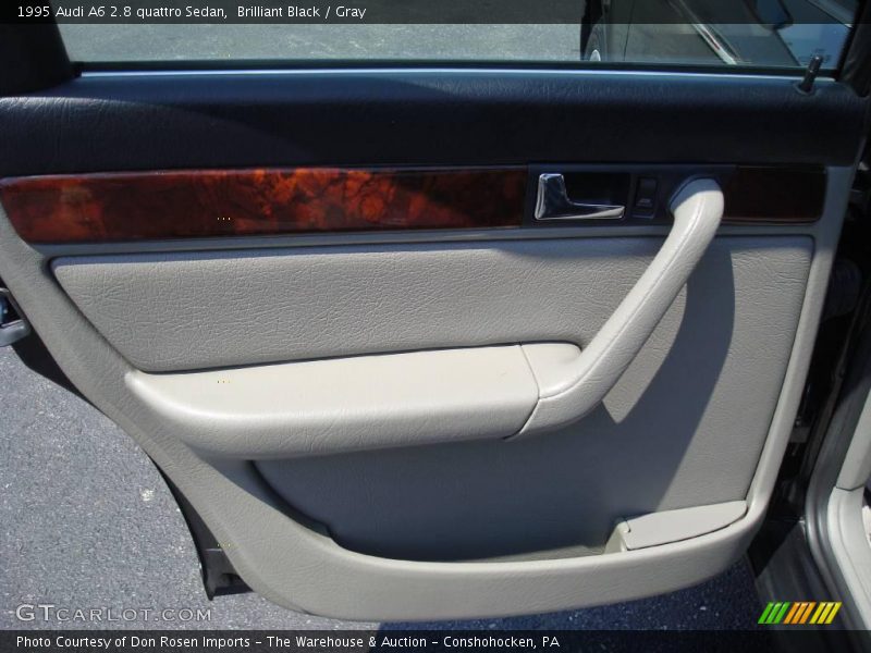 Brilliant Black / Gray 1995 Audi A6 2.8 quattro Sedan