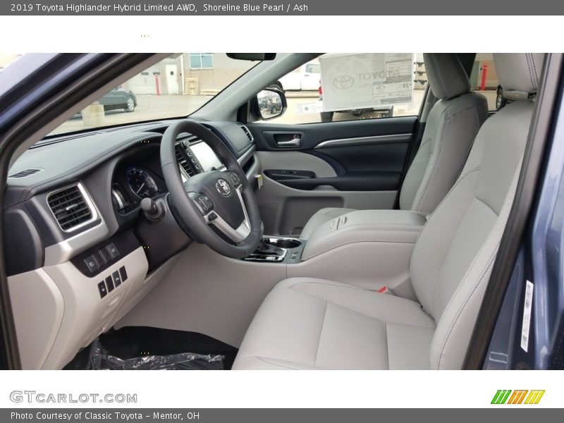 Front Seat of 2019 Highlander Hybrid Limited AWD