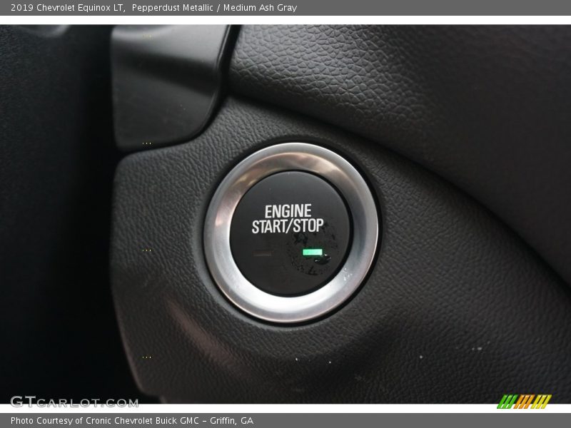 Controls of 2019 Equinox LT