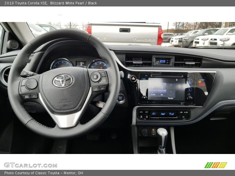 Blizzard White Pearl / Black 2019 Toyota Corolla XSE