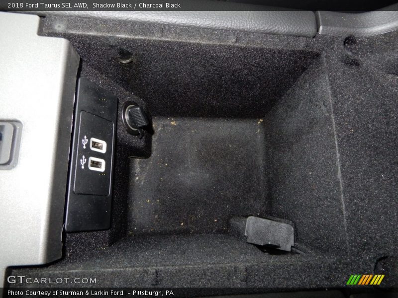 Shadow Black / Charcoal Black 2018 Ford Taurus SEL AWD
