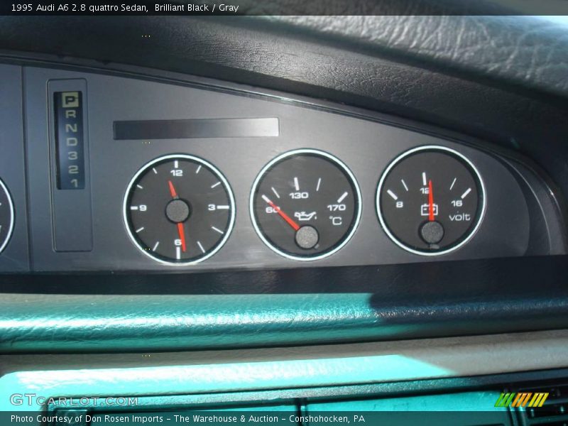 Brilliant Black / Gray 1995 Audi A6 2.8 quattro Sedan