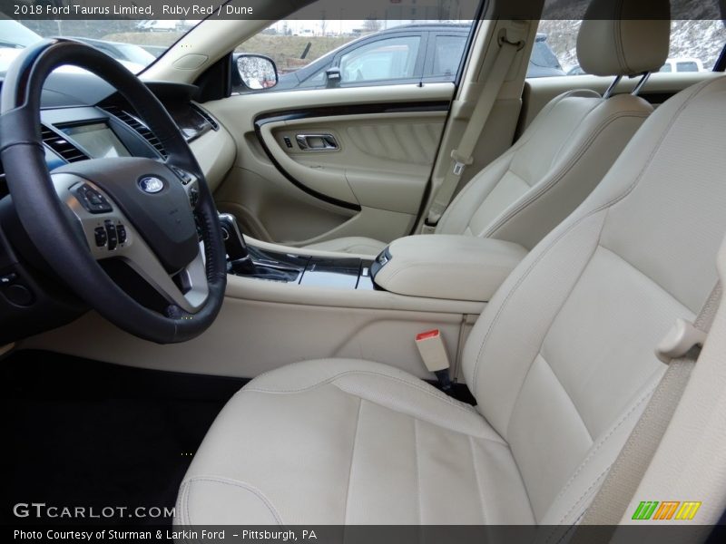 Front Seat of 2018 Taurus Limited