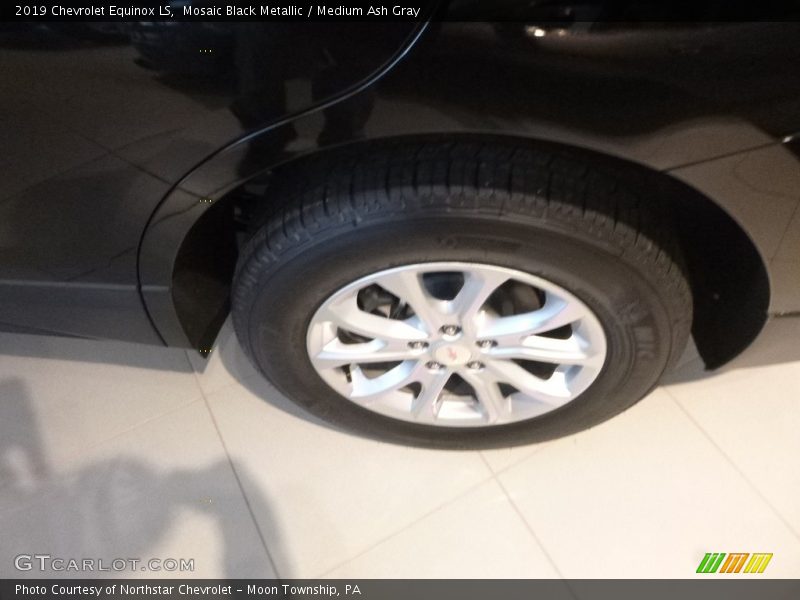 Mosaic Black Metallic / Medium Ash Gray 2019 Chevrolet Equinox LS