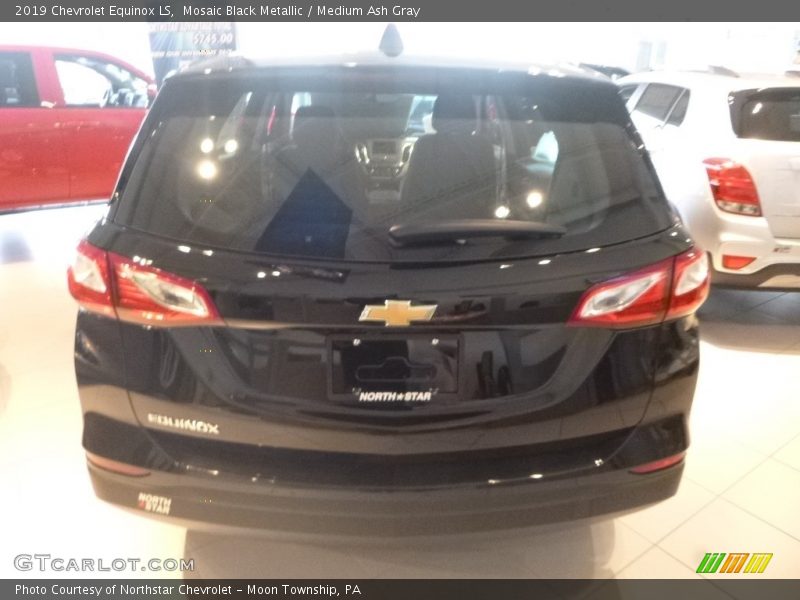 Mosaic Black Metallic / Medium Ash Gray 2019 Chevrolet Equinox LS