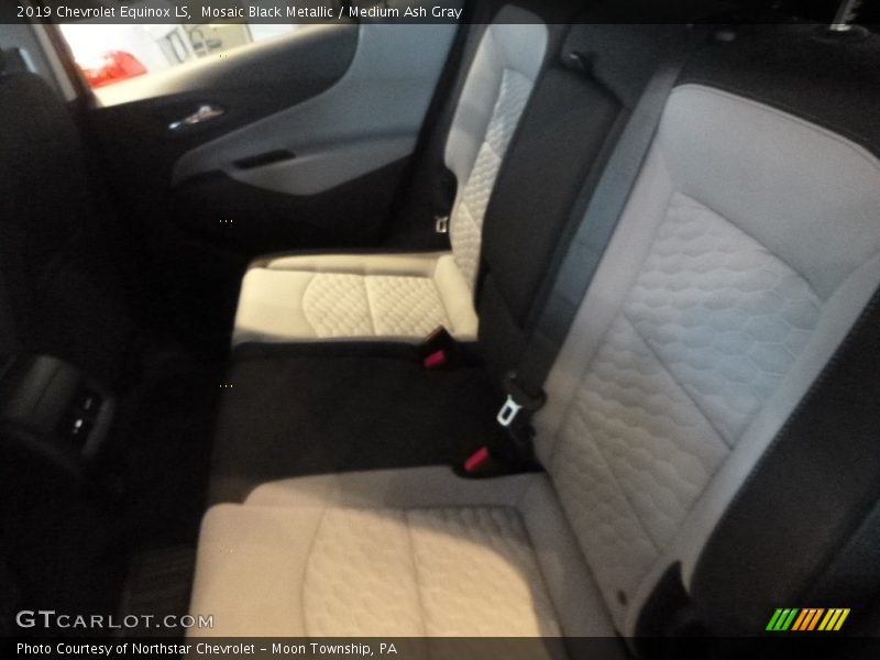 Mosaic Black Metallic / Medium Ash Gray 2019 Chevrolet Equinox LS