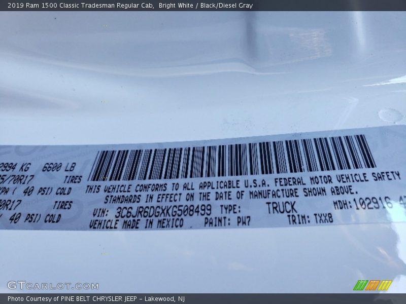 Bright White / Black/Diesel Gray 2019 Ram 1500 Classic Tradesman Regular Cab