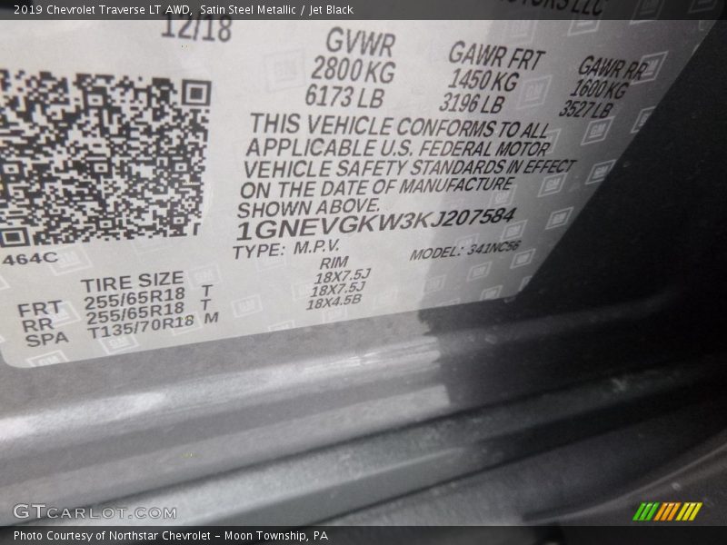 Satin Steel Metallic / Jet Black 2019 Chevrolet Traverse LT AWD