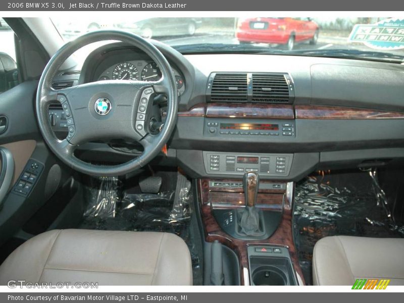 Jet Black / Truffle Brown Dakota Leather 2006 BMW X5 3.0i