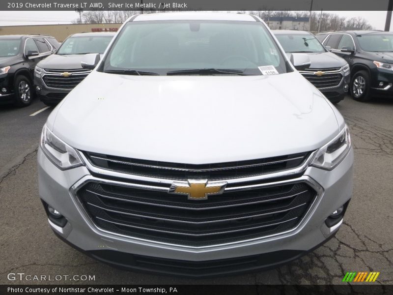 Silver Ice Metallic / Jet Black 2019 Chevrolet Traverse LT AWD