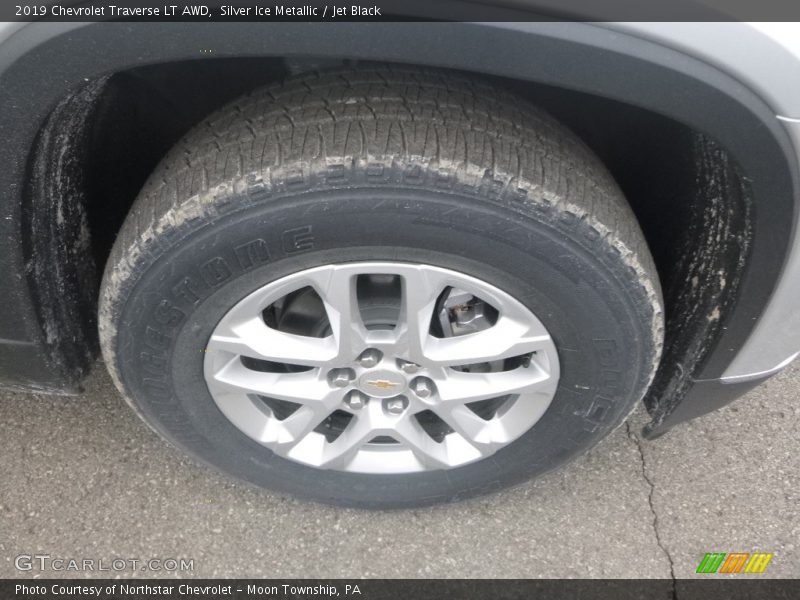 Silver Ice Metallic / Jet Black 2019 Chevrolet Traverse LT AWD