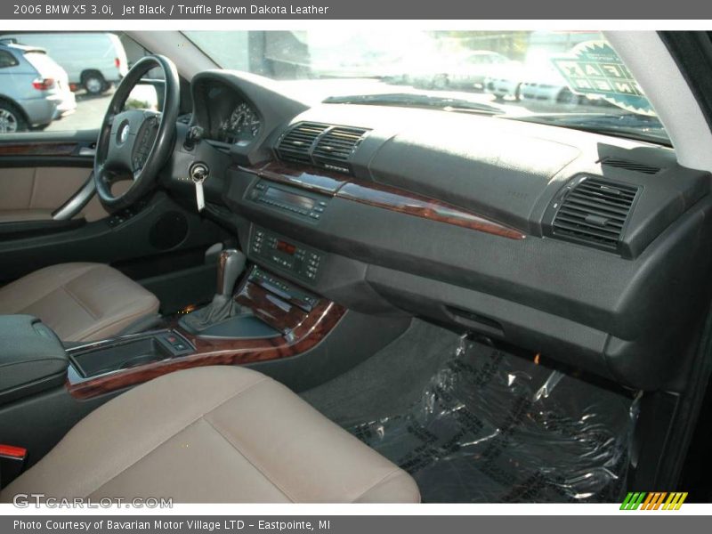 Jet Black / Truffle Brown Dakota Leather 2006 BMW X5 3.0i