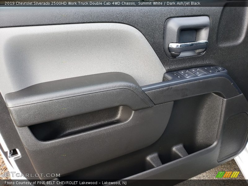 Summit White / Dark Ash/Jet Black 2019 Chevrolet Silverado 2500HD Work Truck Double Cab 4WD Chassis