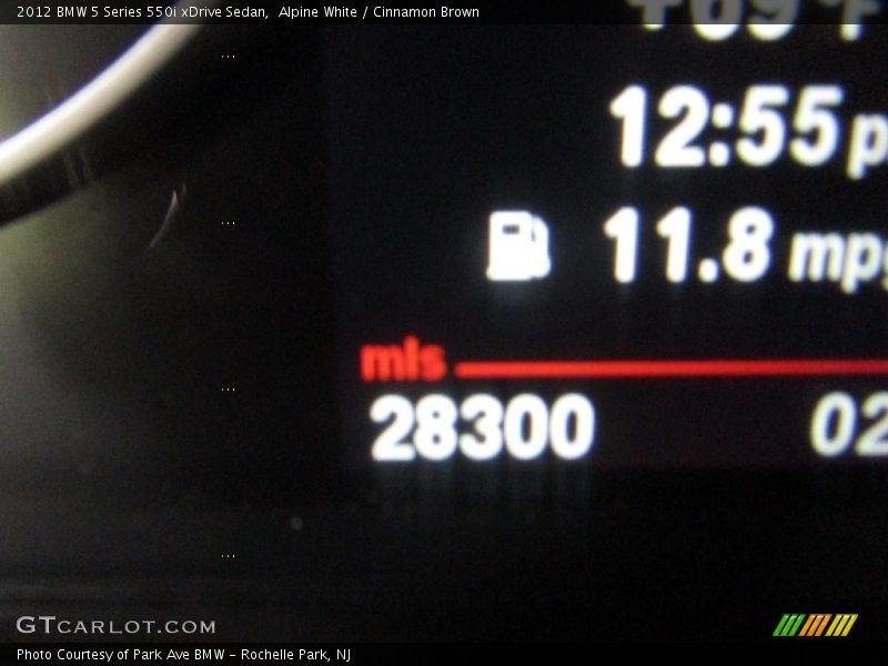 Alpine White / Cinnamon Brown 2012 BMW 5 Series 550i xDrive Sedan