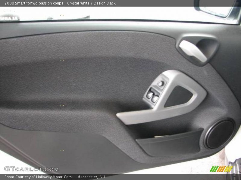 Crystal White / Design Black 2008 Smart fortwo passion coupe