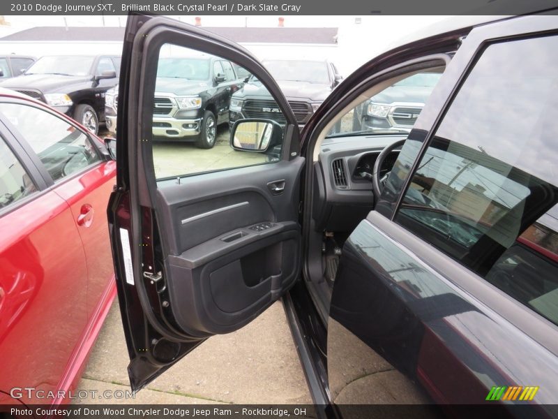 Brilliant Black Crystal Pearl / Dark Slate Gray 2010 Dodge Journey SXT