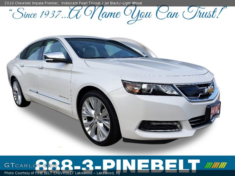 Iridescent Pearl Tricoat / Jet Black/­Light Wheat 2019 Chevrolet Impala Premier