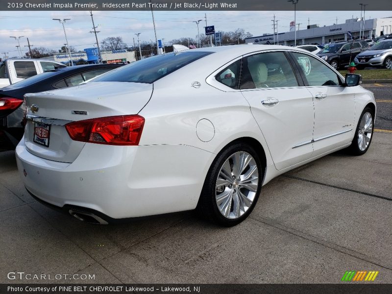 Iridescent Pearl Tricoat / Jet Black/­Light Wheat 2019 Chevrolet Impala Premier