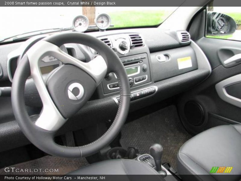 Crystal White / Design Black 2008 Smart fortwo passion coupe