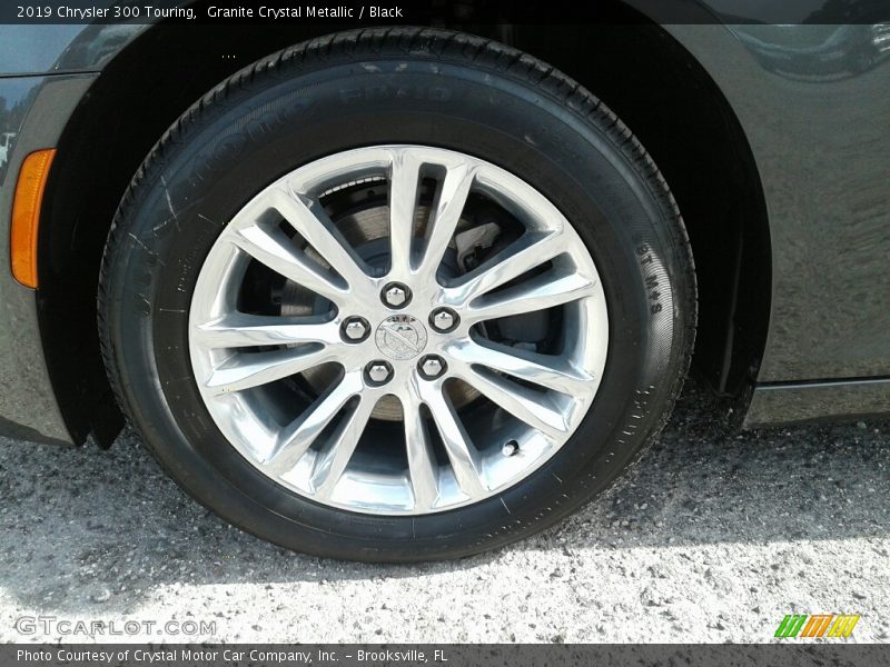 Granite Crystal Metallic / Black 2019 Chrysler 300 Touring