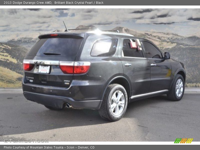 Brilliant Black Crystal Pearl / Black 2013 Dodge Durango Crew AWD