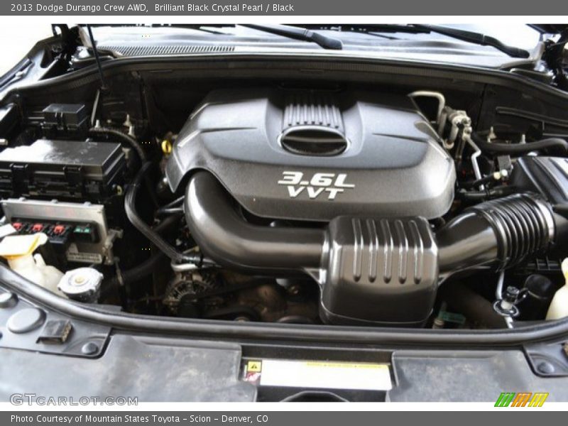 Brilliant Black Crystal Pearl / Black 2013 Dodge Durango Crew AWD