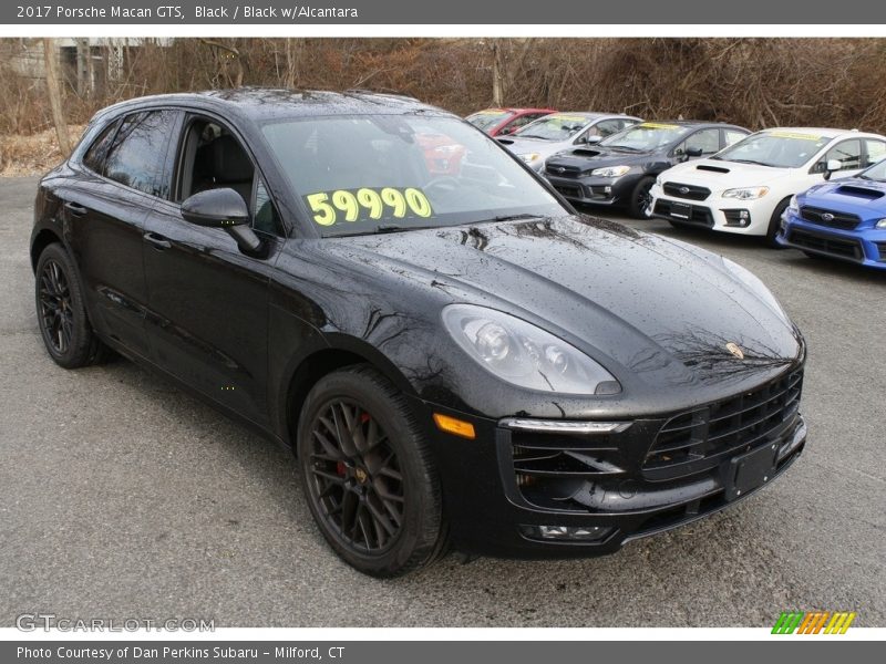 Black / Black w/Alcantara 2017 Porsche Macan GTS