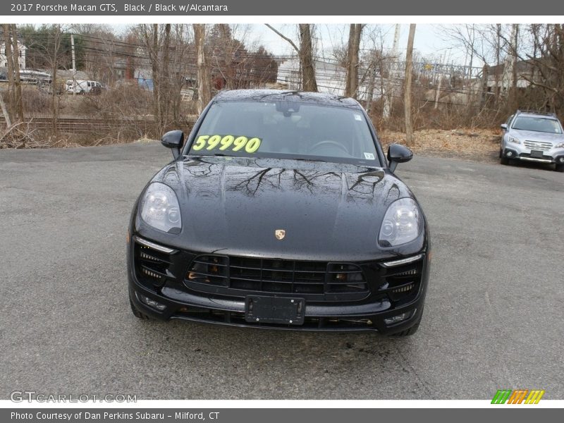 Black / Black w/Alcantara 2017 Porsche Macan GTS