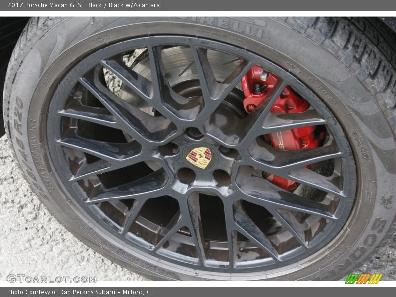 Black / Black w/Alcantara 2017 Porsche Macan GTS