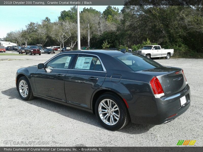 Granite Crystal Metallic / Black 2019 Chrysler 300 Touring