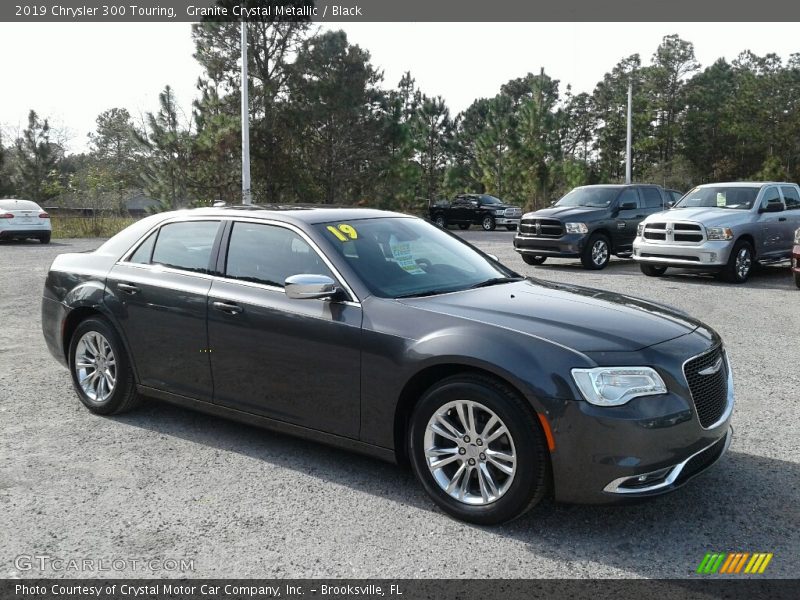 Granite Crystal Metallic / Black 2019 Chrysler 300 Touring