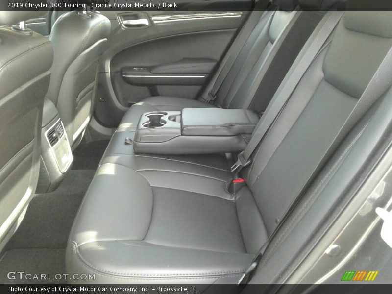 Granite Crystal Metallic / Black 2019 Chrysler 300 Touring