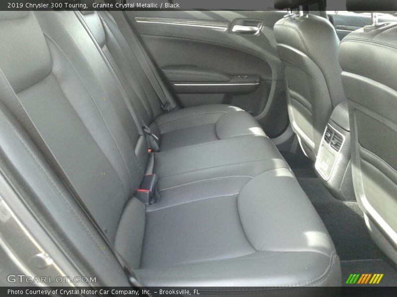 Granite Crystal Metallic / Black 2019 Chrysler 300 Touring