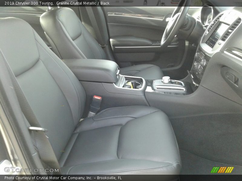 Granite Crystal Metallic / Black 2019 Chrysler 300 Touring