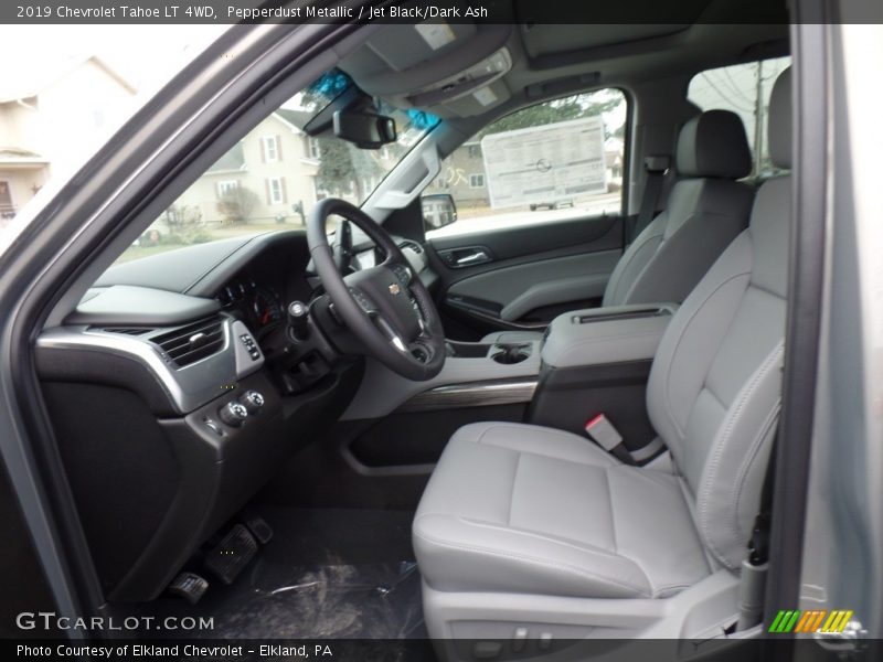 Pepperdust Metallic / Jet Black/Dark Ash 2019 Chevrolet Tahoe LT 4WD