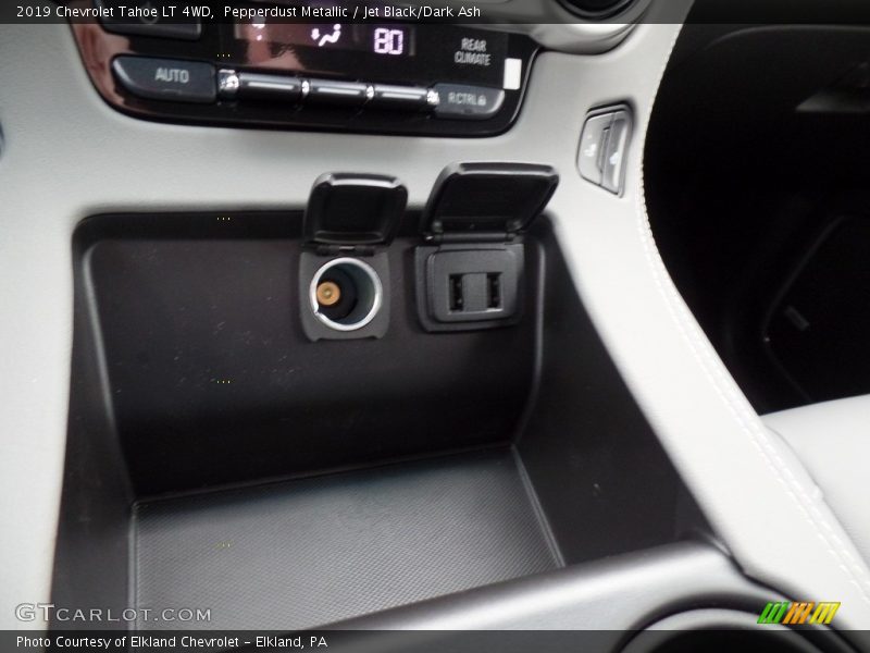 Pepperdust Metallic / Jet Black/Dark Ash 2019 Chevrolet Tahoe LT 4WD