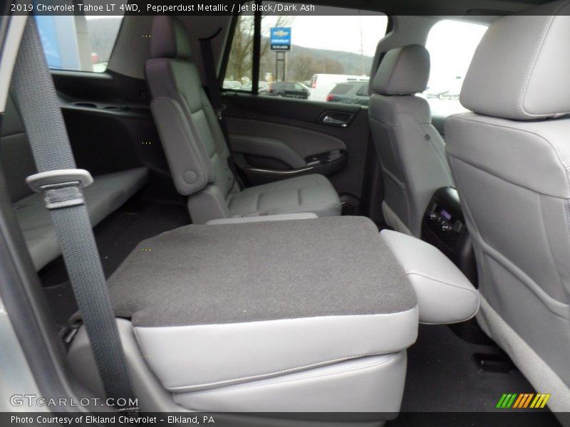 Pepperdust Metallic / Jet Black/Dark Ash 2019 Chevrolet Tahoe LT 4WD
