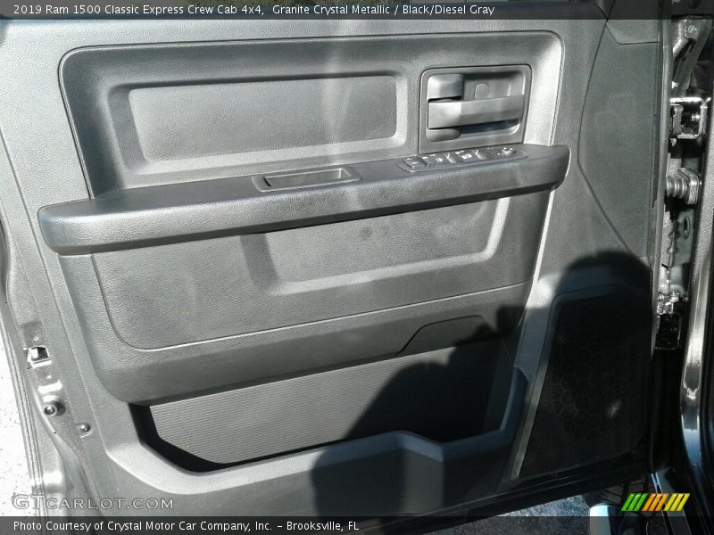 Granite Crystal Metallic / Black/Diesel Gray 2019 Ram 1500 Classic Express Crew Cab 4x4