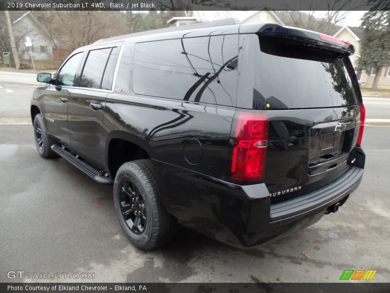 Black / Jet Black 2019 Chevrolet Suburban LT 4WD