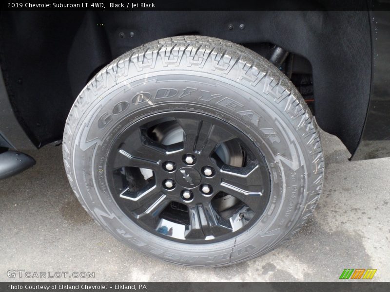Black / Jet Black 2019 Chevrolet Suburban LT 4WD