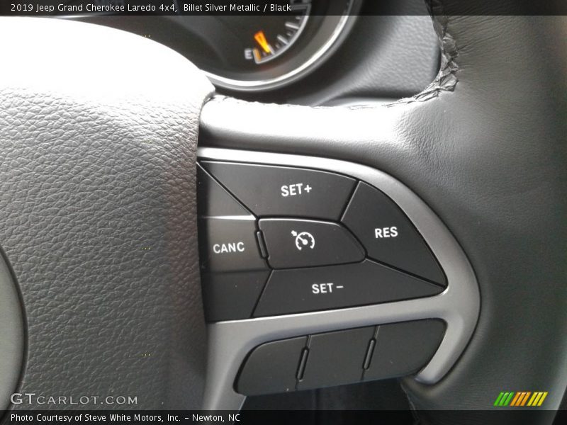 Billet Silver Metallic / Black 2019 Jeep Grand Cherokee Laredo 4x4