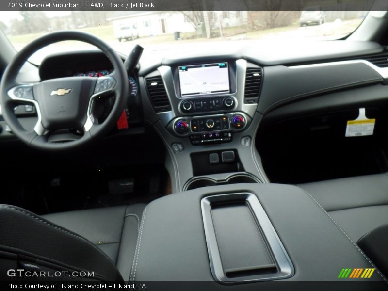 Black / Jet Black 2019 Chevrolet Suburban LT 4WD