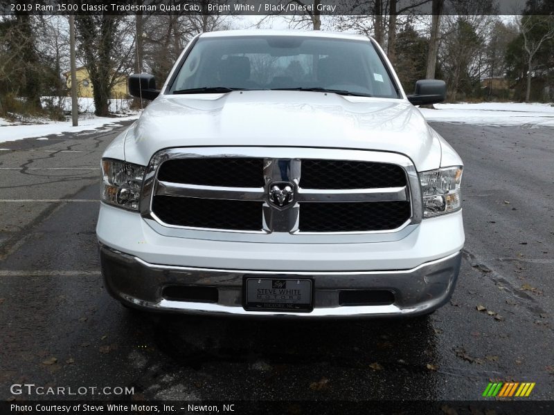 Bright White / Black/Diesel Gray 2019 Ram 1500 Classic Tradesman Quad Cab