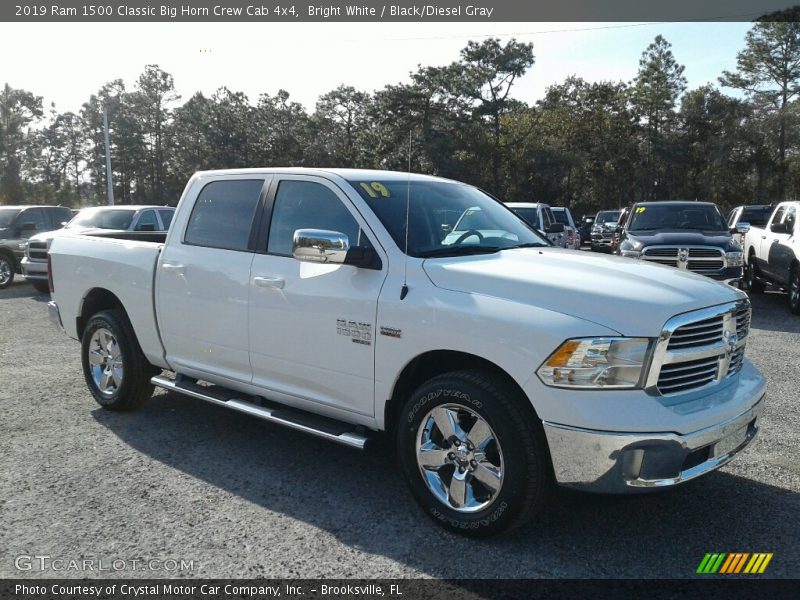 Bright White / Black/Diesel Gray 2019 Ram 1500 Classic Big Horn Crew Cab 4x4